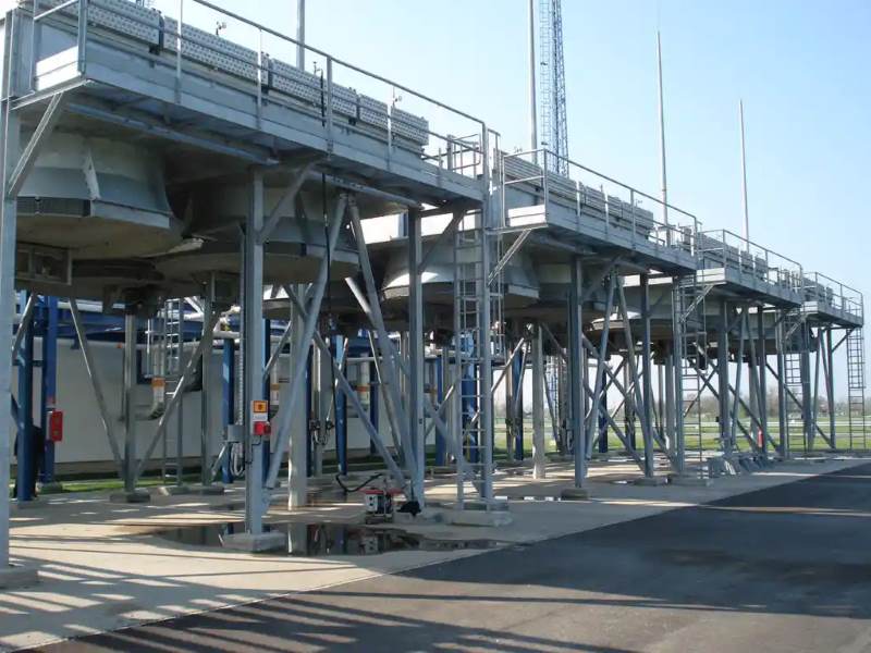 Petrochemical-industry-Air-cooled-tower-steel-works-05