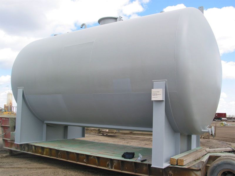 horizontal-type storage tank non-pressure with saddle supports painted gre finish for transportation