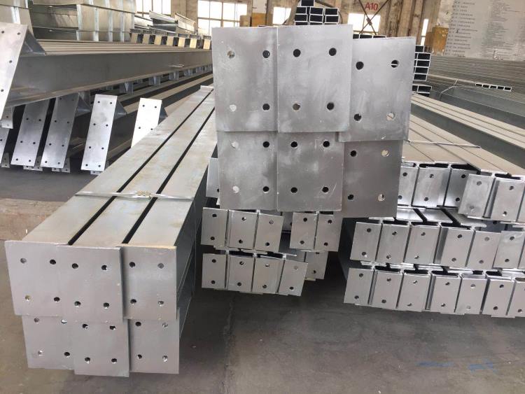 Reefer_Rack_Gantry_Steel_Structures_for_Reefer_Container_Stacks_Valencia_Spain_01b