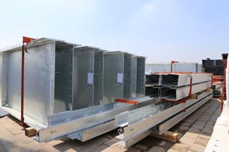 Oro Bridge Girder Frame works: storage at port for break bulk vessel shipment 