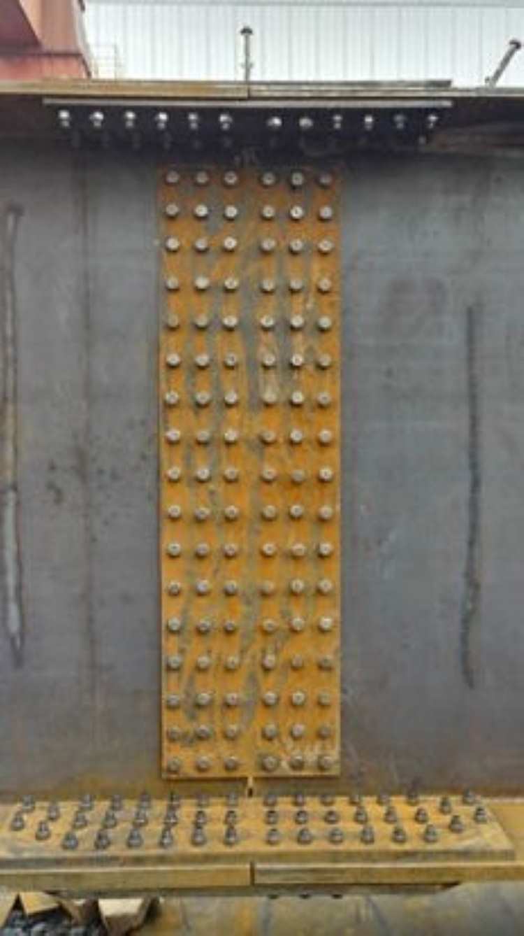 Oro Bridge Girder Frame works: Hundreds of Bolts Connection Trial assembly to ensure the precision of structure hole positions 