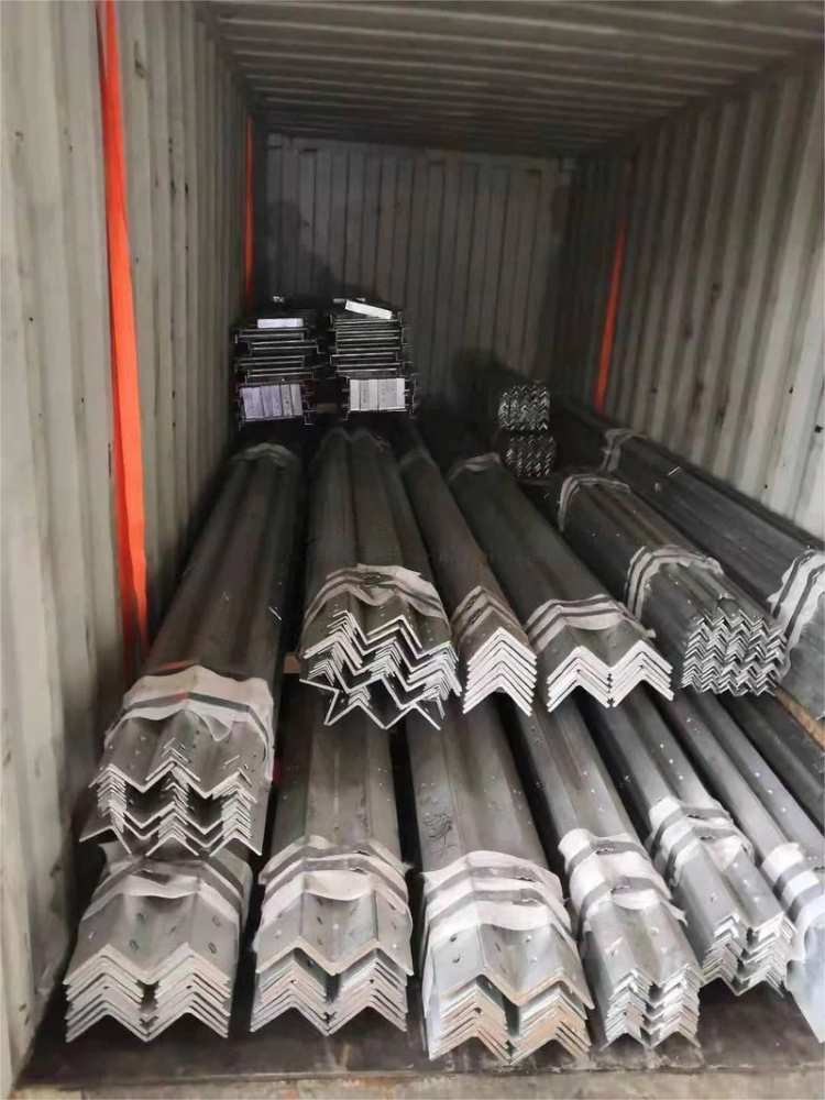 Radio_Wifi_Antenna_Lattice_Telecommunication_Tower_03_Packing_Packaging_Shipping_Container