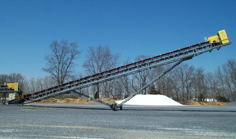 Screen Station Buildings and Screen Feed&Discharge Conveyors Steel Structures: 36 x 100 Radial Stacker 