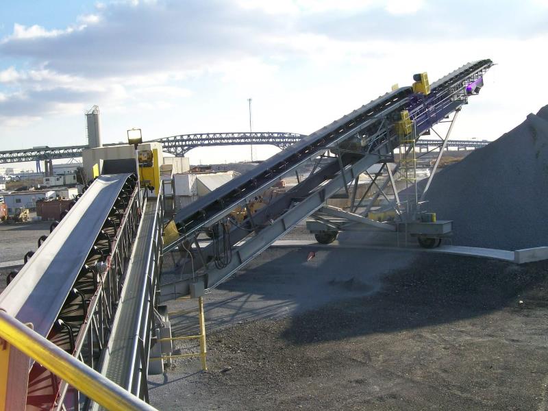 Screen Station Buildings and Screen Feed&Discharge Conveyors Steel Structures: 36 x 100-150 Telescoping Radial Stacker 