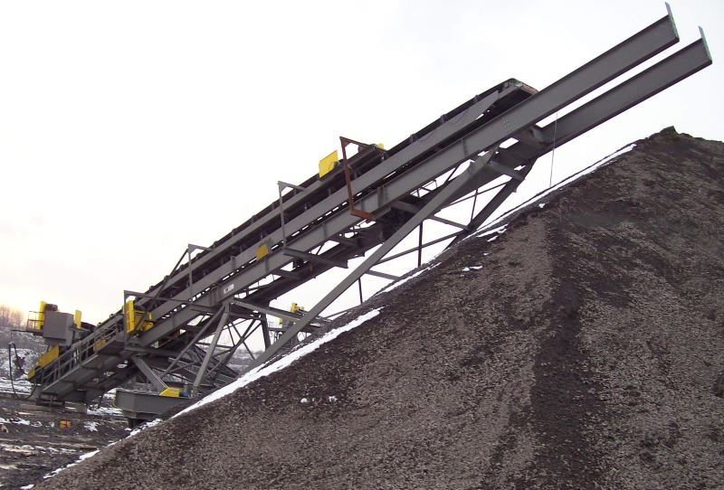 Screen Station Buildings and Screen Feed&Discharge Conveyors Steel Structures: 36 x 100-150 Telescoping Radial Stacker 