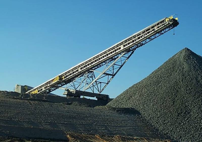 Screen Station Buildings and Screen Feed&Discharge Conveyors Steel Structures: 54 x 120 Radial Stacker 