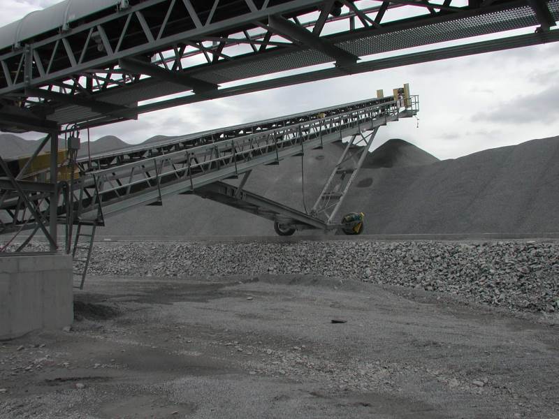 Screen Station Buildings and Screen Feed&Discharge Conveyors Steel Structures: 36 x 100 Radial Stacker 