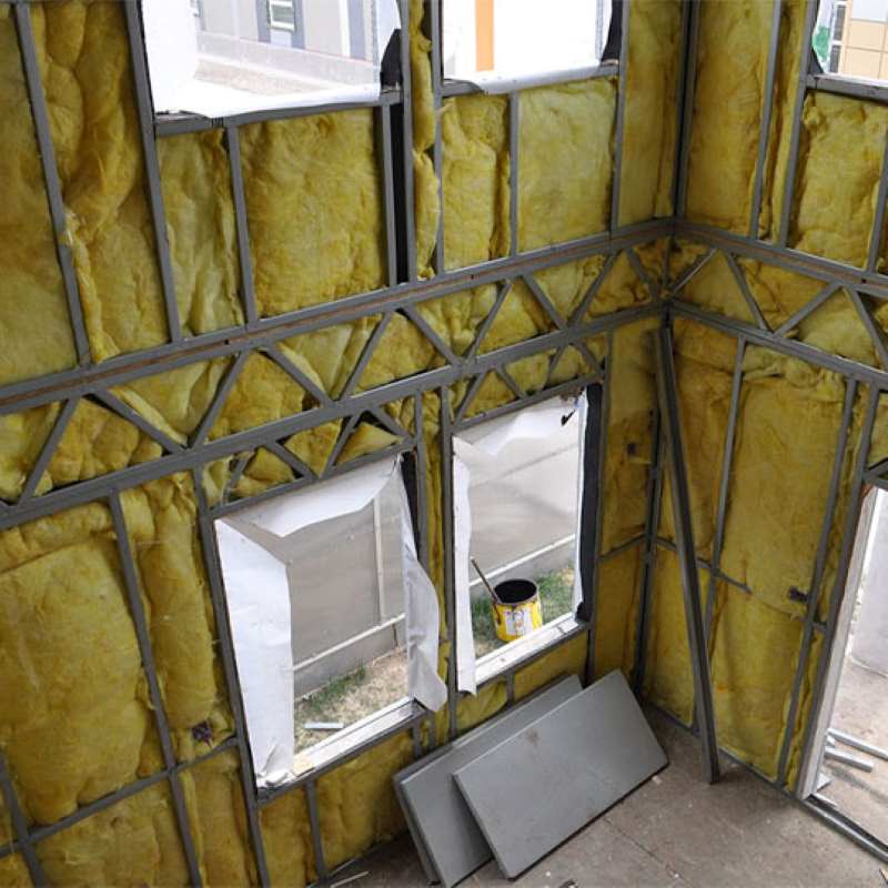 3 Floor Steel Family House Building USA:Thermal Wall Installation