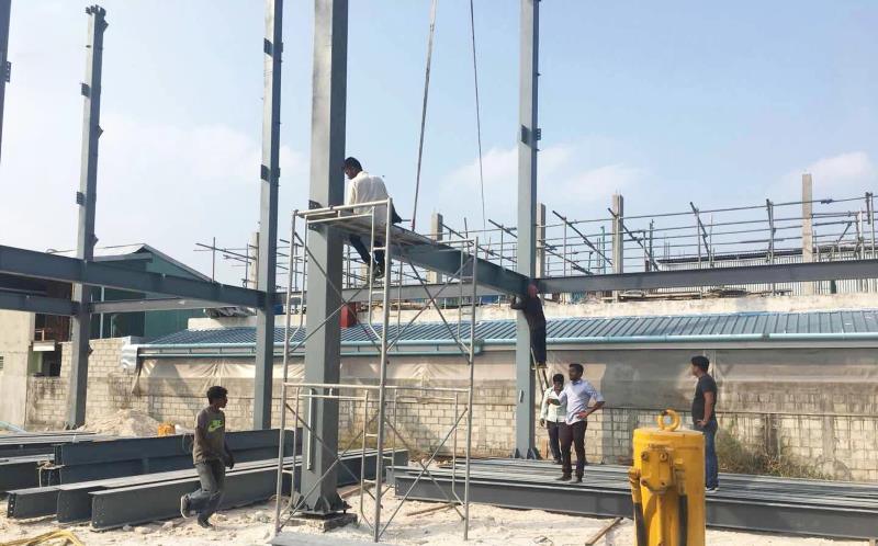 Steel Structure Hotels | Steel Dormitory Houses Installation of Ground floor 1st Section of Columns and Beams 