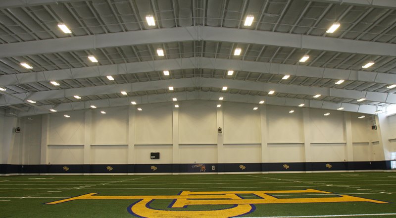Clear Span Indoor Football Practice Building Sports Facility 