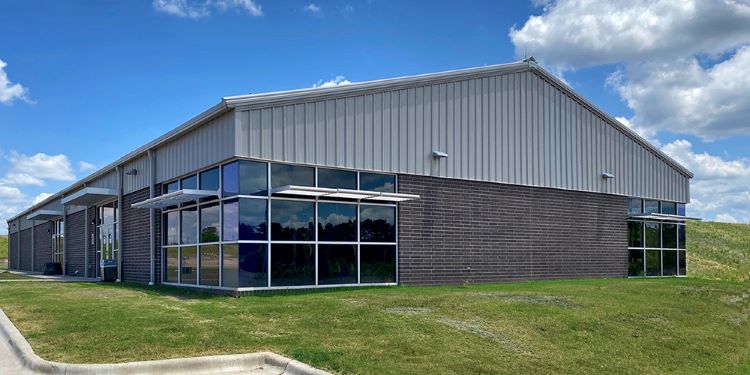 High_School_Fieldhouse_Athletic_Building_with_Clear_Span_Interior_1