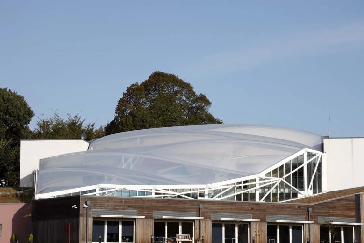 College Atrium ETFE Air Filled Pillows | Architecturally Exposed Steel