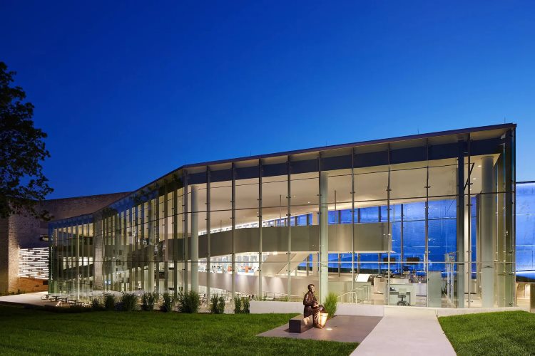 Point Supported Glass Atrium walls Facade For Library