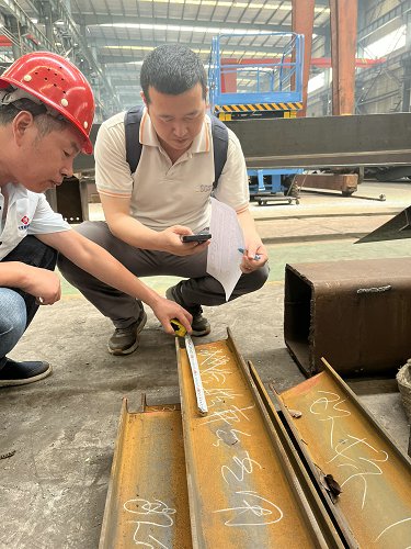 SGS Supervisor's inspection, sampling for lab testing of our HEB/HEA/IPE raw materials as per EN10025 standard
