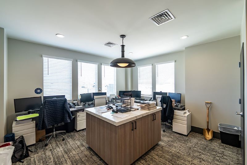 Commercial Steel Community Center Resort Buildings:Residential Apartment and Hotel Room Decoration-Office
