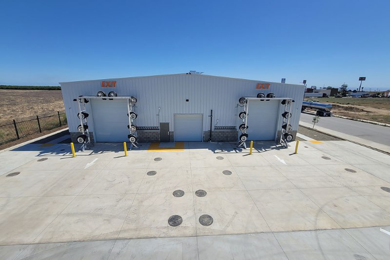 Prefabricated Steel Truck Washing Buildings | Wash Shop:Back Side View