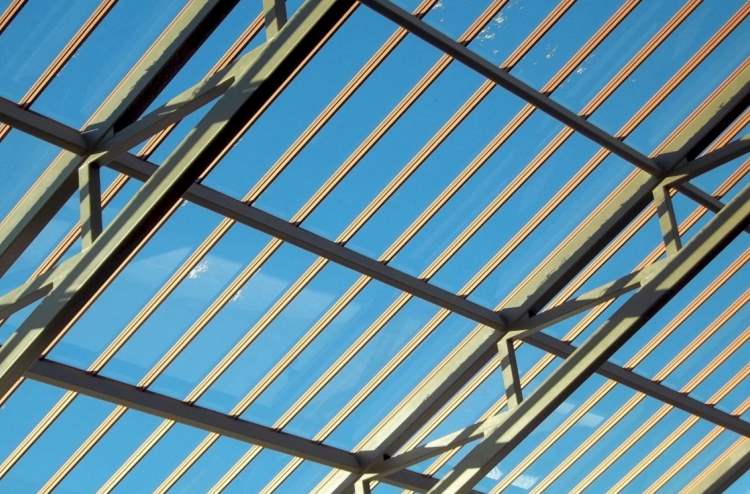 Commercial_Retail_Outlets_Market_Steel_Structure_Building_07-Roof-secondary-steelworks