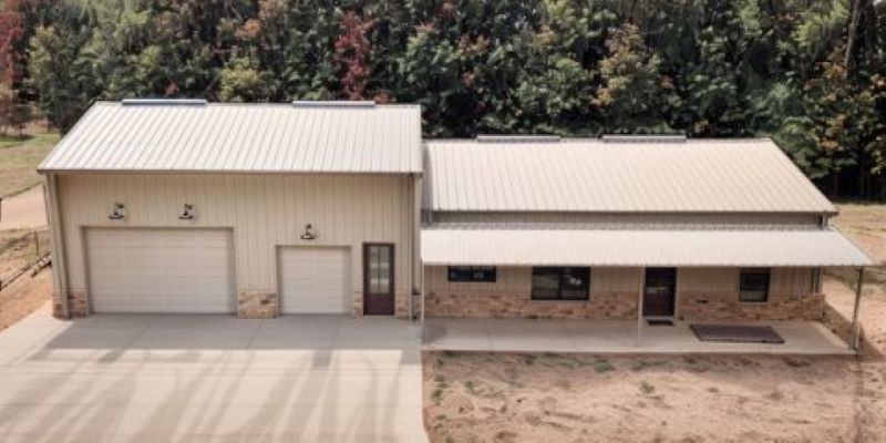 Steel House Shop Combo 40x80 with 3 beds & 1,400 sq ft Workspace