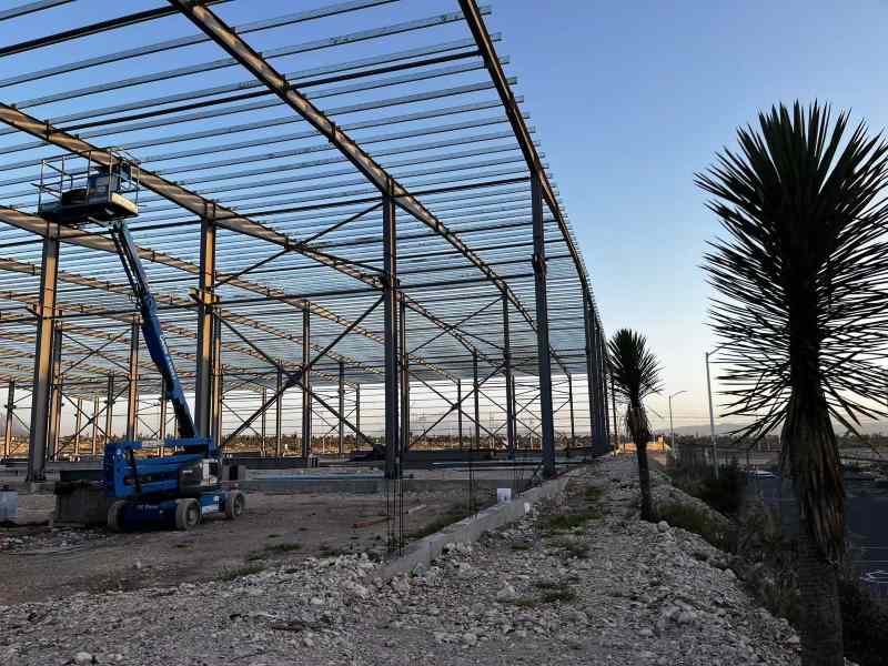 400 Tons Prefabricated Steel Structure Workshop in Mexico: 3D BIM Model In Tekla Steel Structure: Erection of Endwalls 
