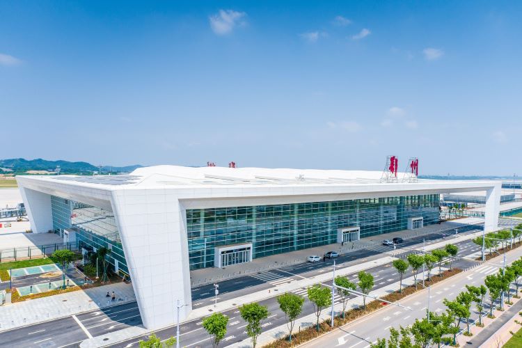 Hubei_Ezhou_Huahu_Civil_Airport_Transfer_Center_Project-Main_Terminal_Steel_Structure_3_Front_Elevation_Terminal