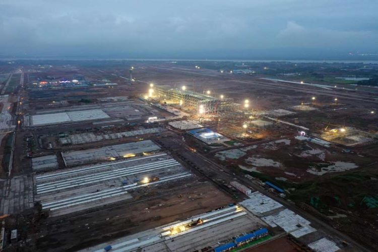 Hubei_Ezhou_Huahu_Civil_Airport_Transfer_Center_Project-Main_Terminal_Steel_Structure_6_Night_Construction